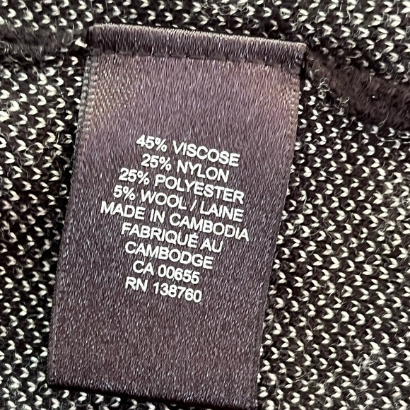 NWT Camber & Grace Cardigan Black LARGE - Picture 4 of 5